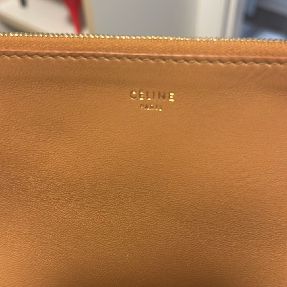 Celine Solo Bicolor Leather Clutch - Picture 12 of 13